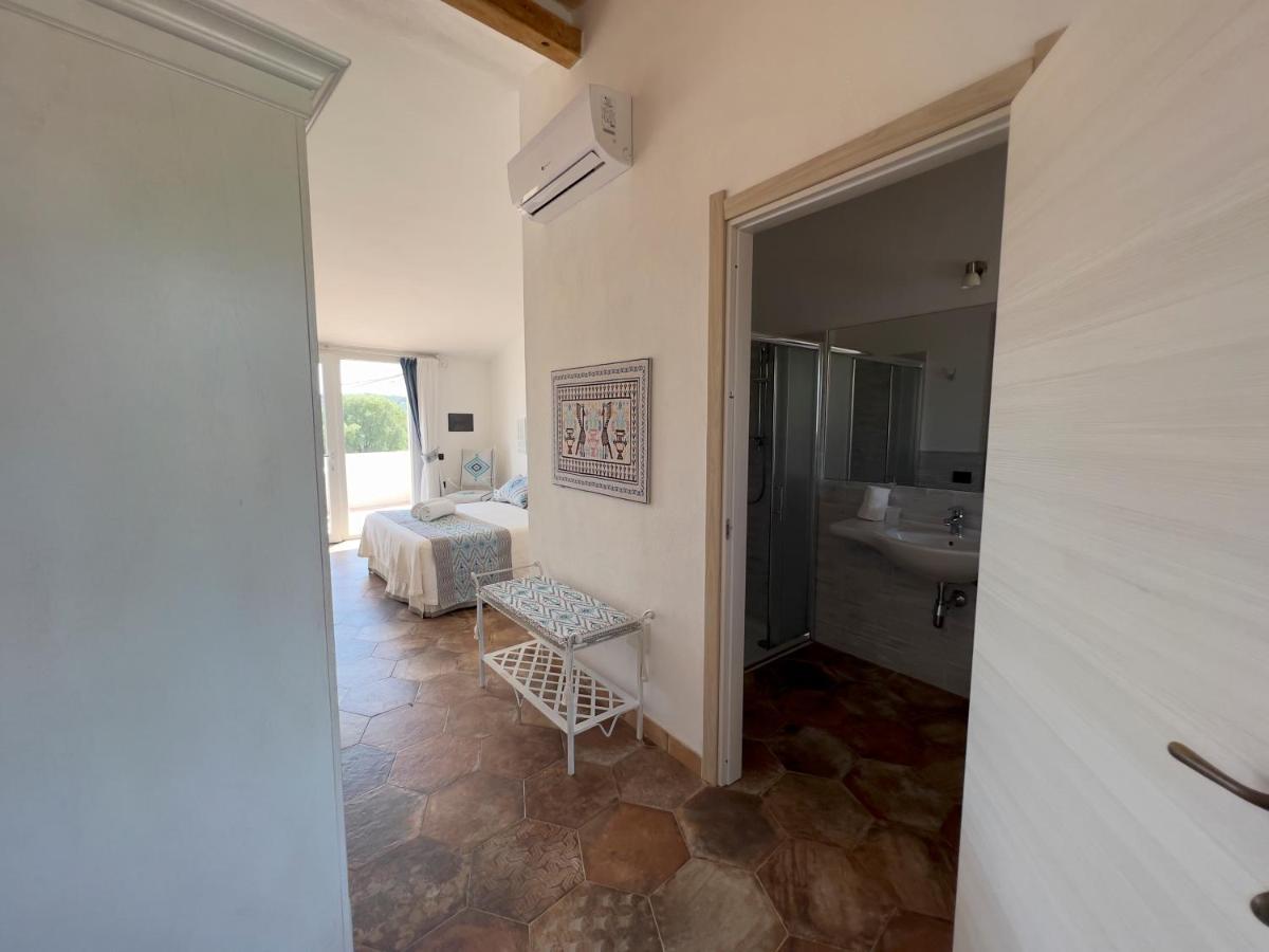 Hotel Altura Villasimius Exterior foto